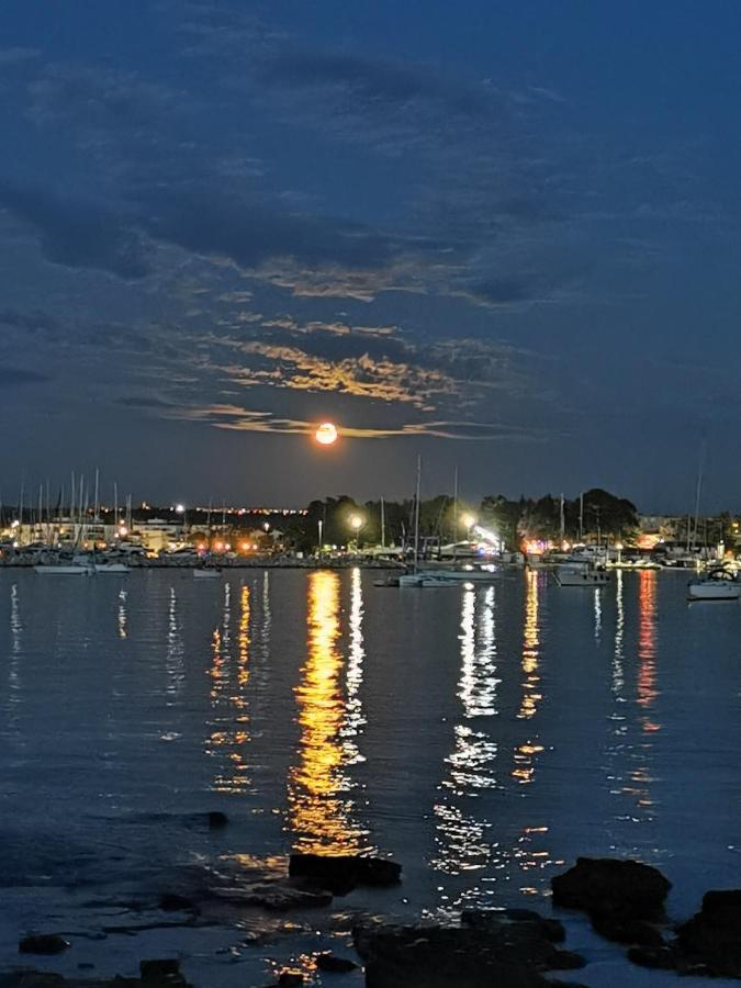 Nina Deluxe Superior 5 Star Apartment, Your Piece Of Heaven By The Sea & Park Novigrad  Luaran gambar