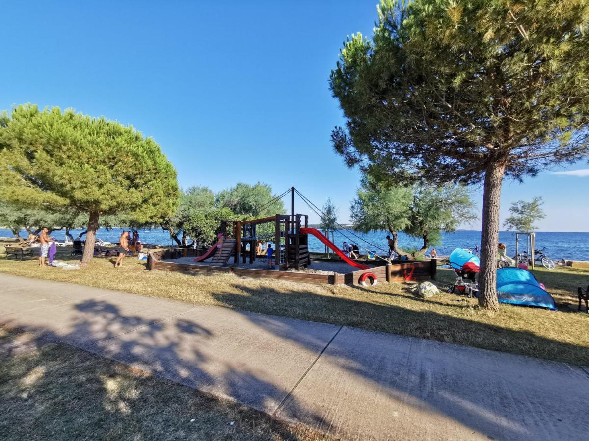 Nina Deluxe Superior 5 Star Apartment, Your Piece Of Heaven By The Sea & Park Novigrad  Luaran gambar